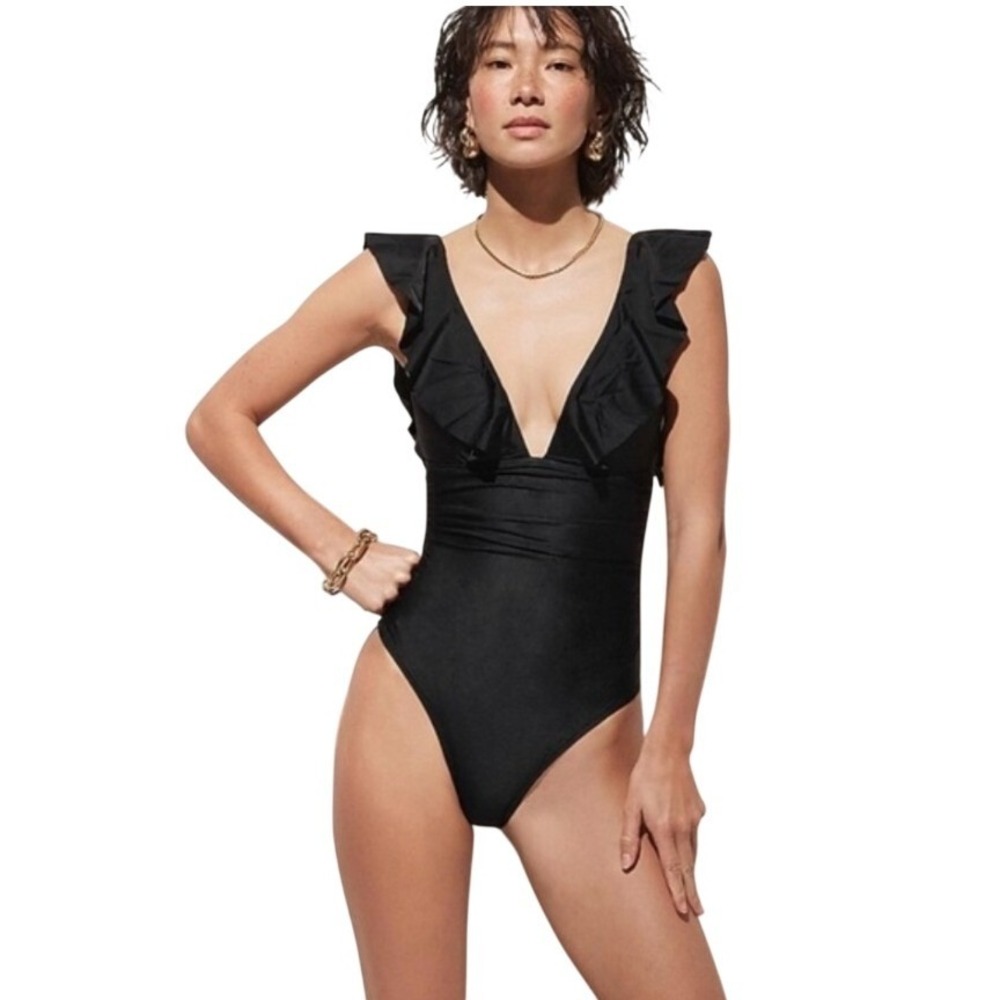 J.Crew Ruffled V-Neck One-Piece Swimsuit Black Ruched Size 2 NWT $118